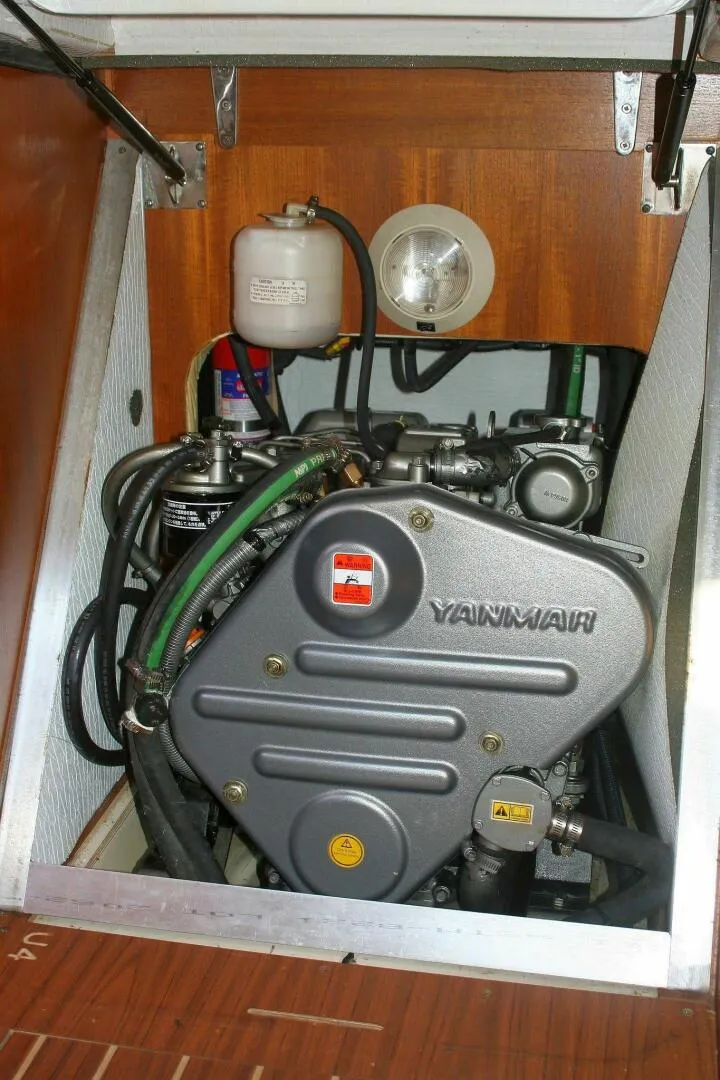 Slide: The Image of Hunter 38 2006 - 5804920