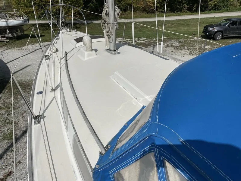 Slide: The Image of Sabre 28 1978 - 5696762