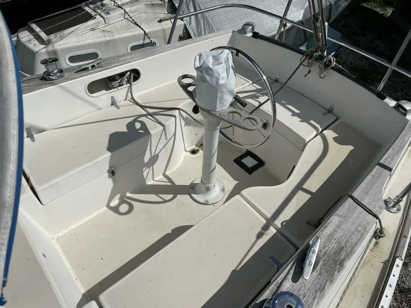 Slide: The Image of Sabre 28 1978 - 5696764