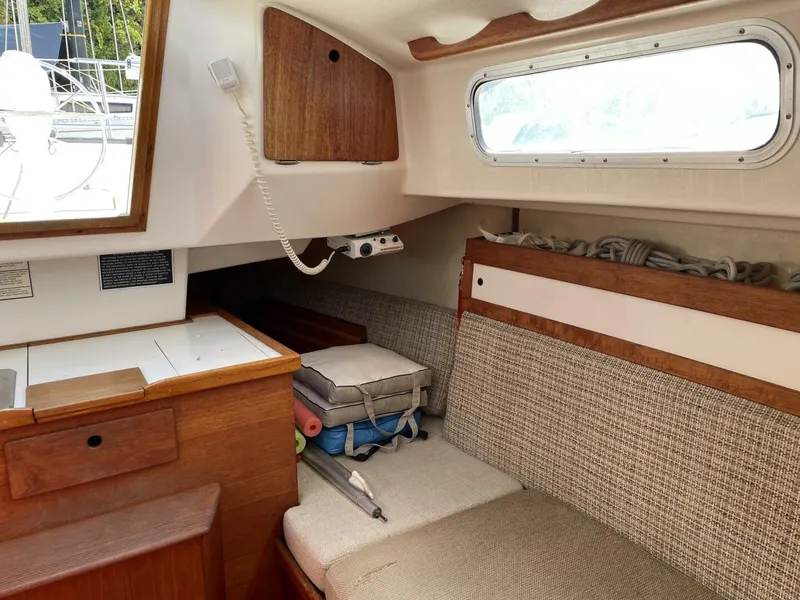 Slide: The Image of Sabre 28 1978 - 5696760