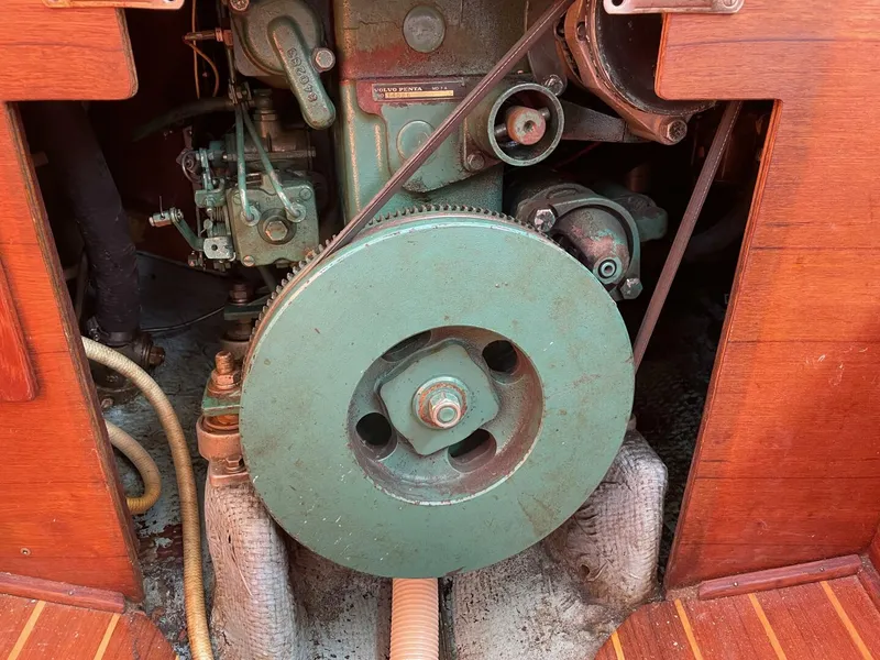 Slide: The Image of Sabre 28 1978 - 5696761