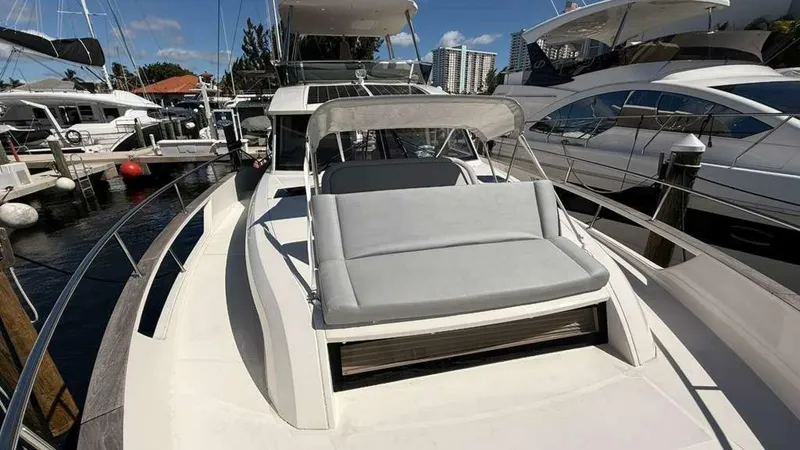 Slide: The Image of Greenline 48 Fly Hybrid 2024 - 5716115