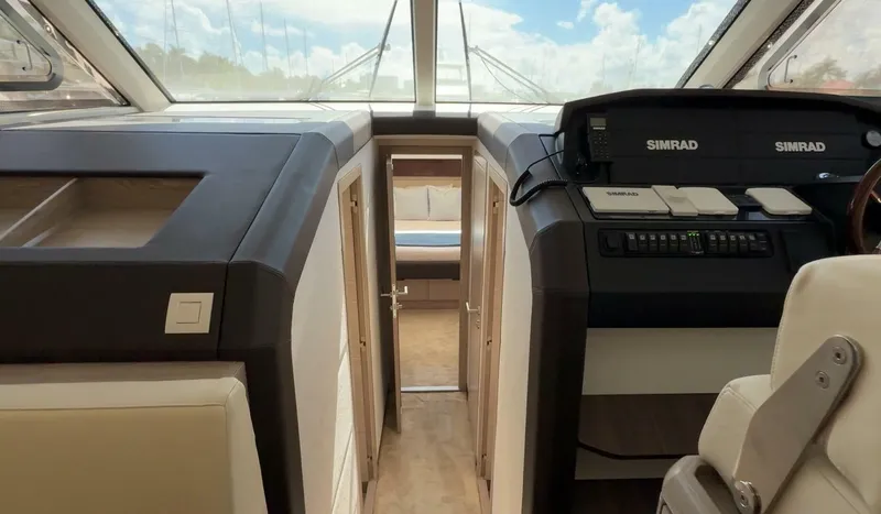 Slide: The Image of Greenline 48 Fly Hybrid 2024 - 5716144