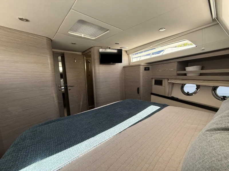 Slide: The Image of Greenline 48 Fly Hybrid 2024 - 5716160