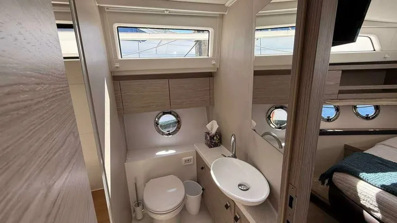 Slide: The Image of Greenline 48 Fly Hybrid 2024 - 5716167