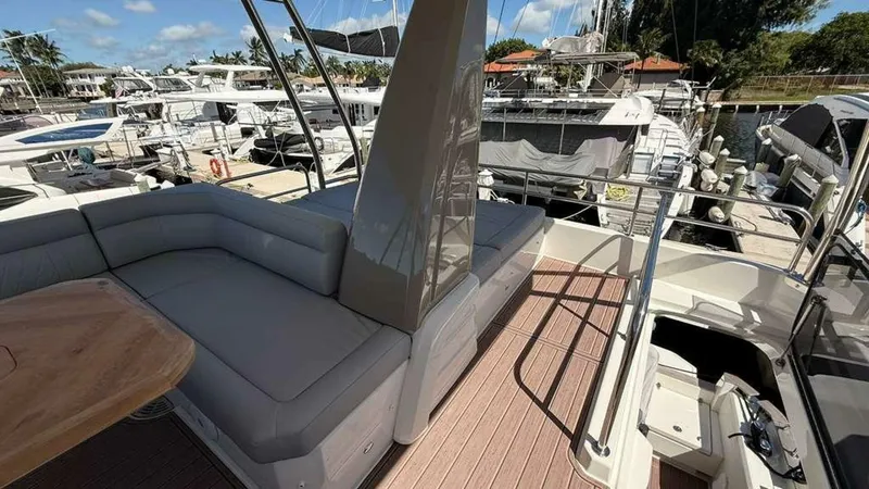 Slide: The Image of Greenline 48 Fly Hybrid 2024 - 5716177