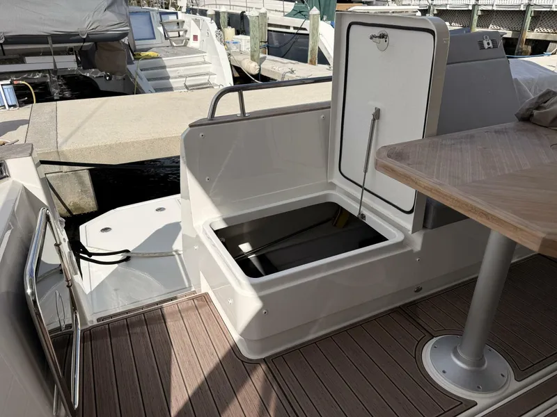 Slide: The Image of Greenline 48 Fly Hybrid 2024 - 5716184