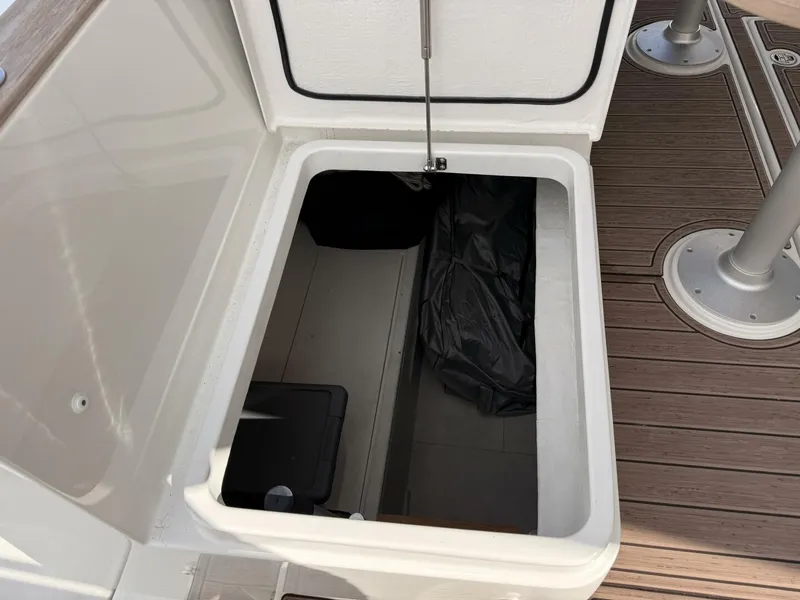 Slide: The Image of Greenline 48 Fly Hybrid 2024 - 5716185