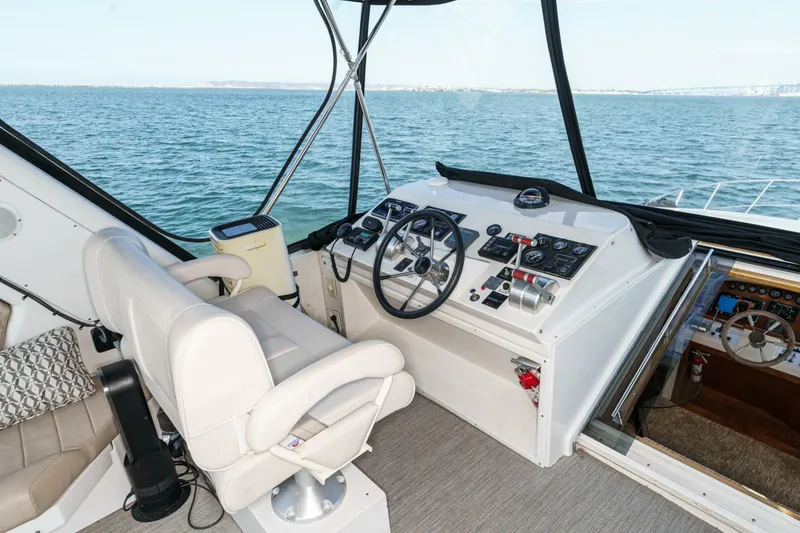 Slide: The Image of Navigator Classic Pilothouse 2001 - 5723271