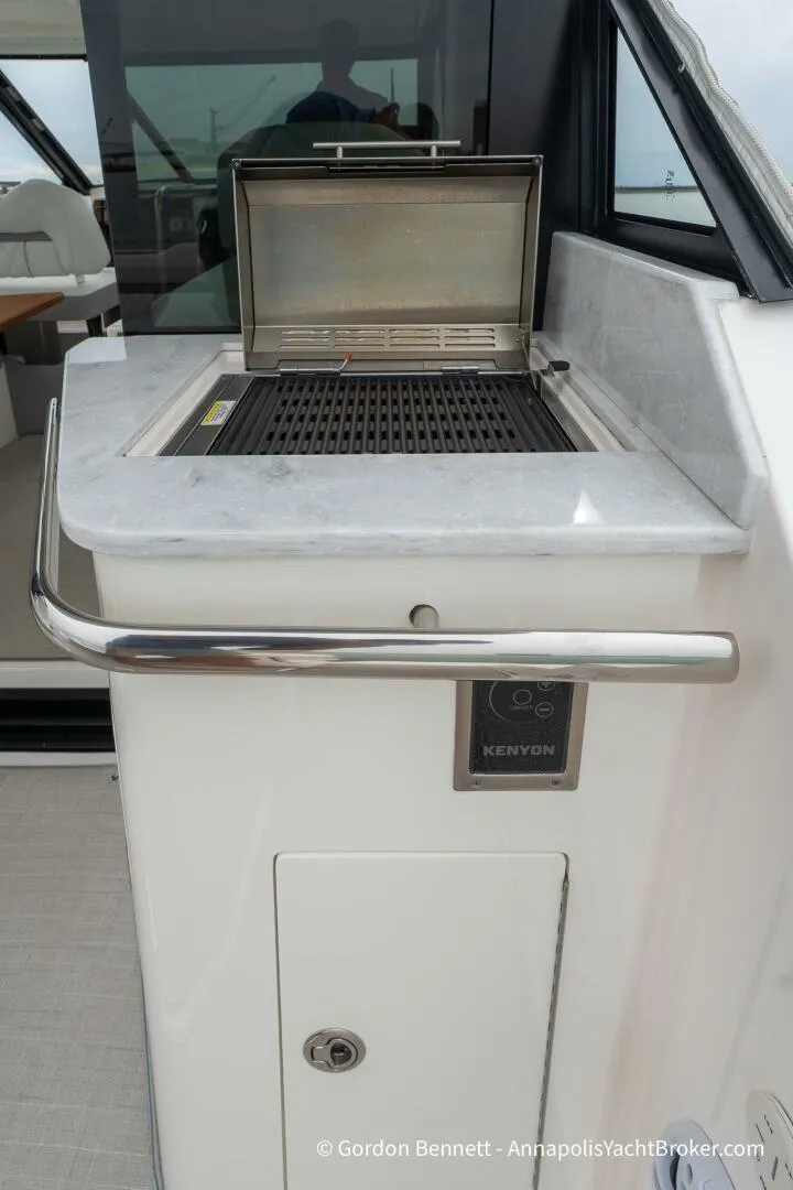 Slide: The Image of Regal 36 XO 2024 - 5697281