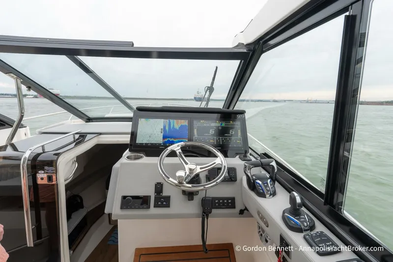 Slide: The Image of Regal 36 XO 2024 - 5697291