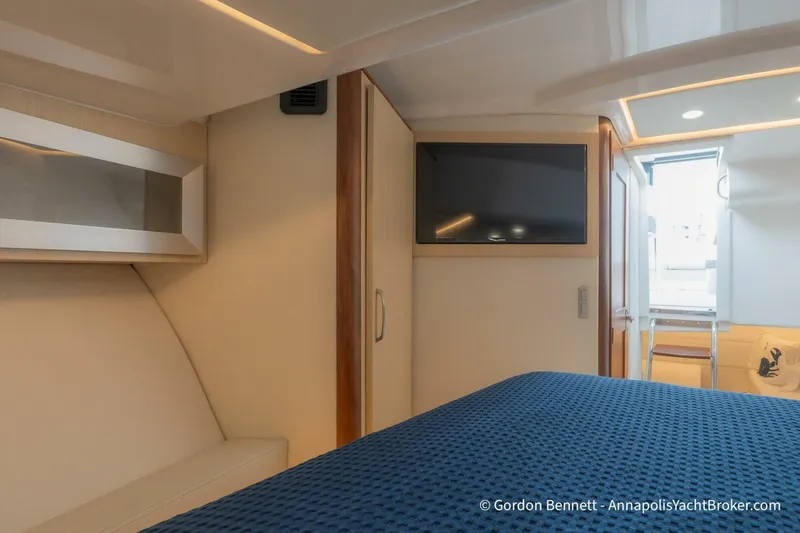 Slide: The Image of Regal 36 XO 2024 - 5697247