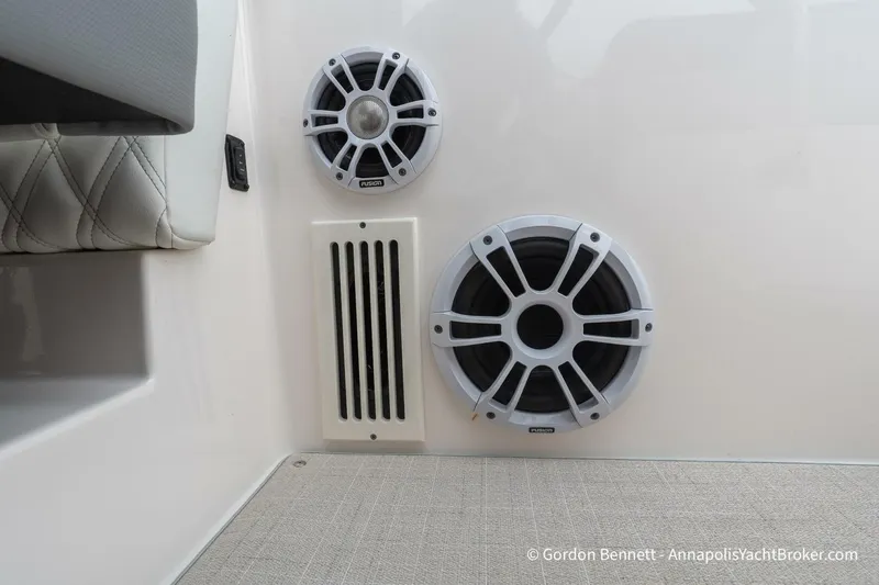 Slide: The Image of Regal 36 XO 2024 - 5697285