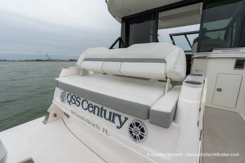 Slide: The Image of Regal 36 XO 2024 - 5697283