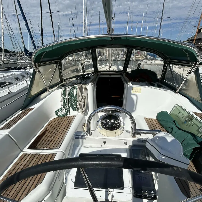 Slide: The Image of Beneteau 361 2001 - 5697510