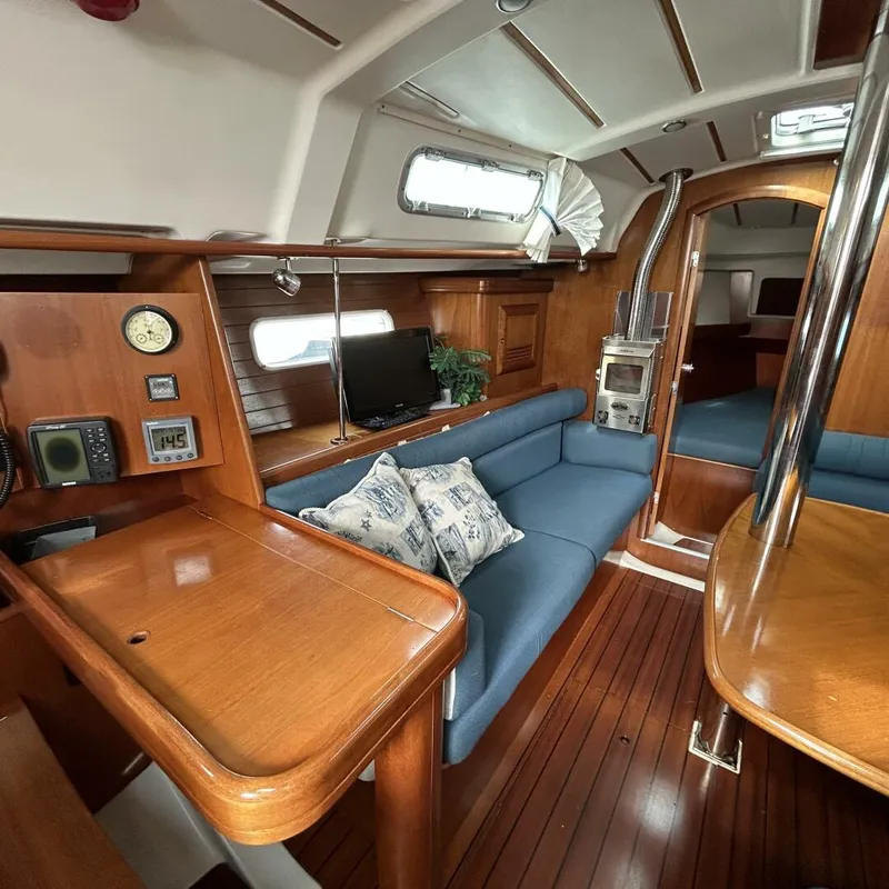 Slide: The Image of Beneteau 361 2001 - 5697465