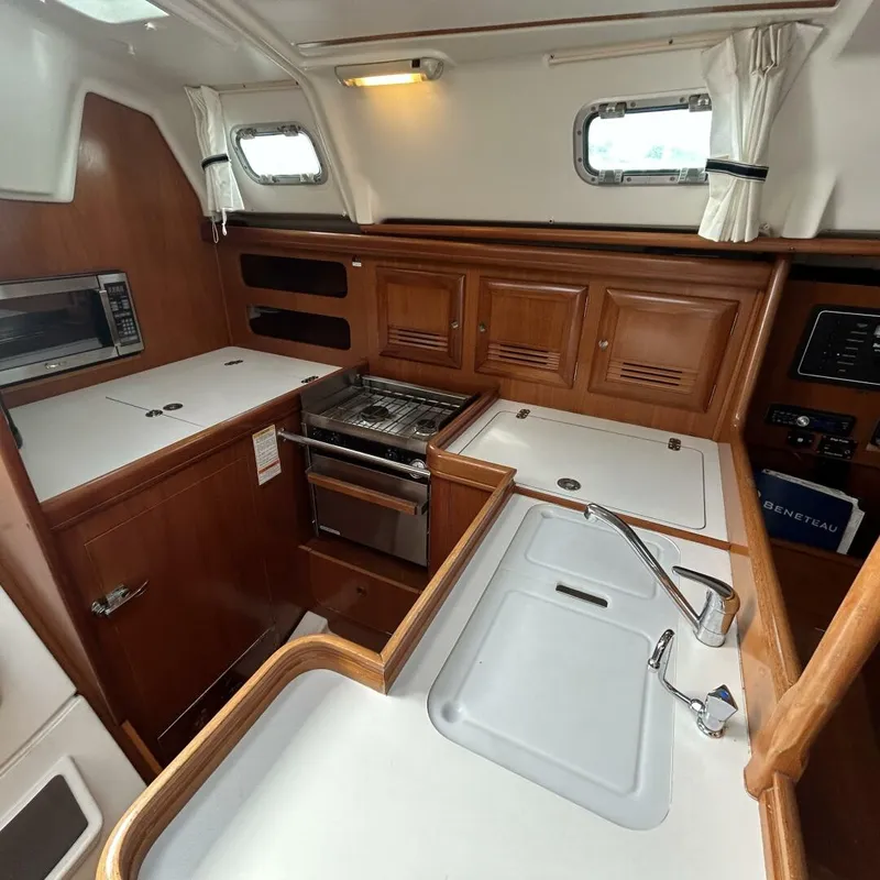 Slide: The Image of Beneteau 361 2001 - 5697448