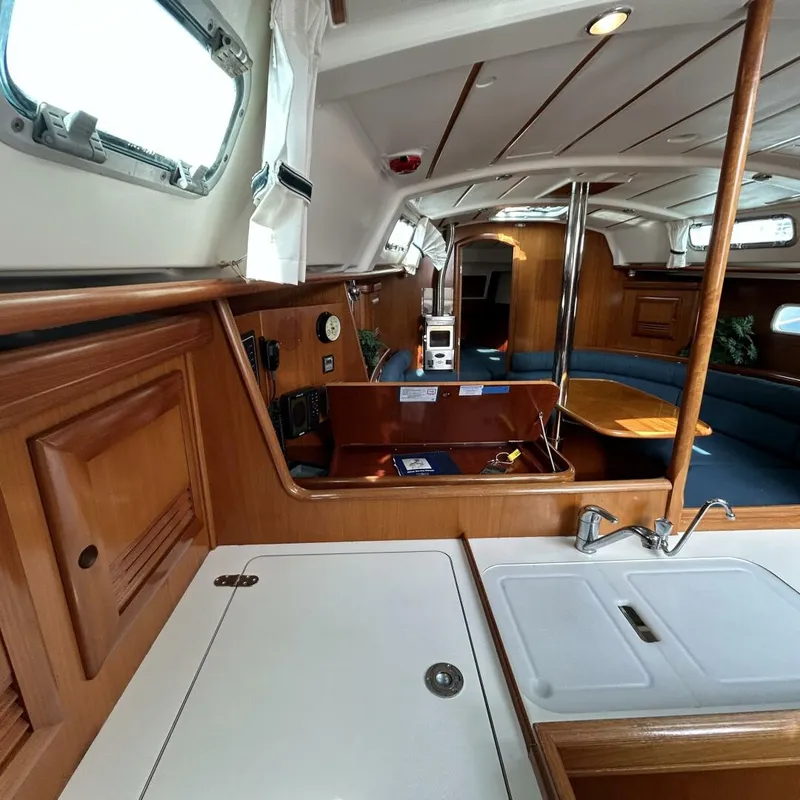 Slide: The Image of Beneteau 361 2001 - 5697447