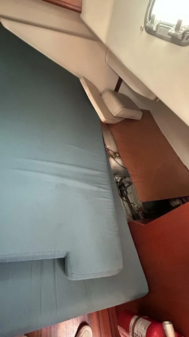 Slide: The Image of Beneteau 361 2001 - 5697445