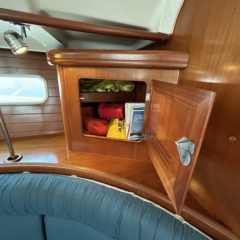 Slide: The Image of Beneteau 361 2001 - 5697469