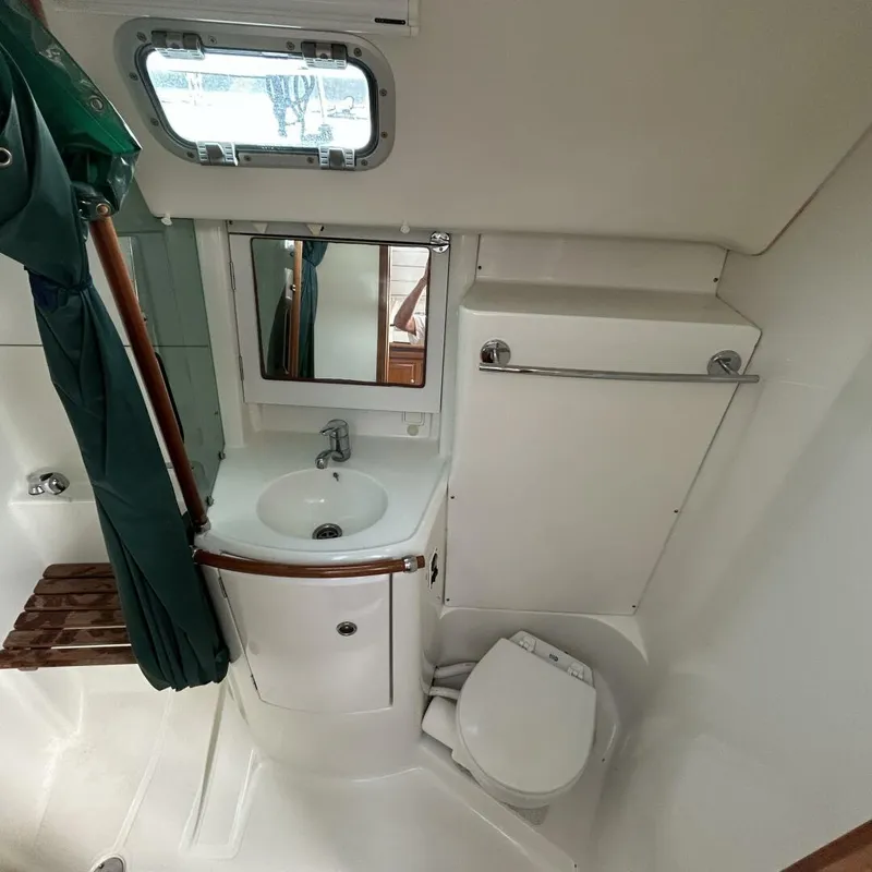 Slide: The Image of Beneteau 361 2001 - 5697450