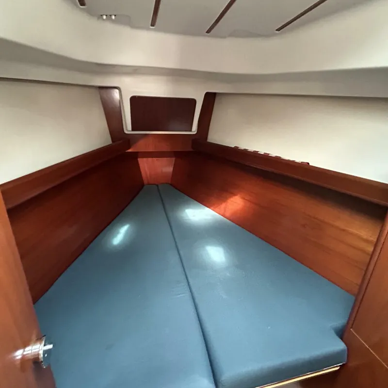 Slide: The Image of Beneteau 361 2001 - 5697471