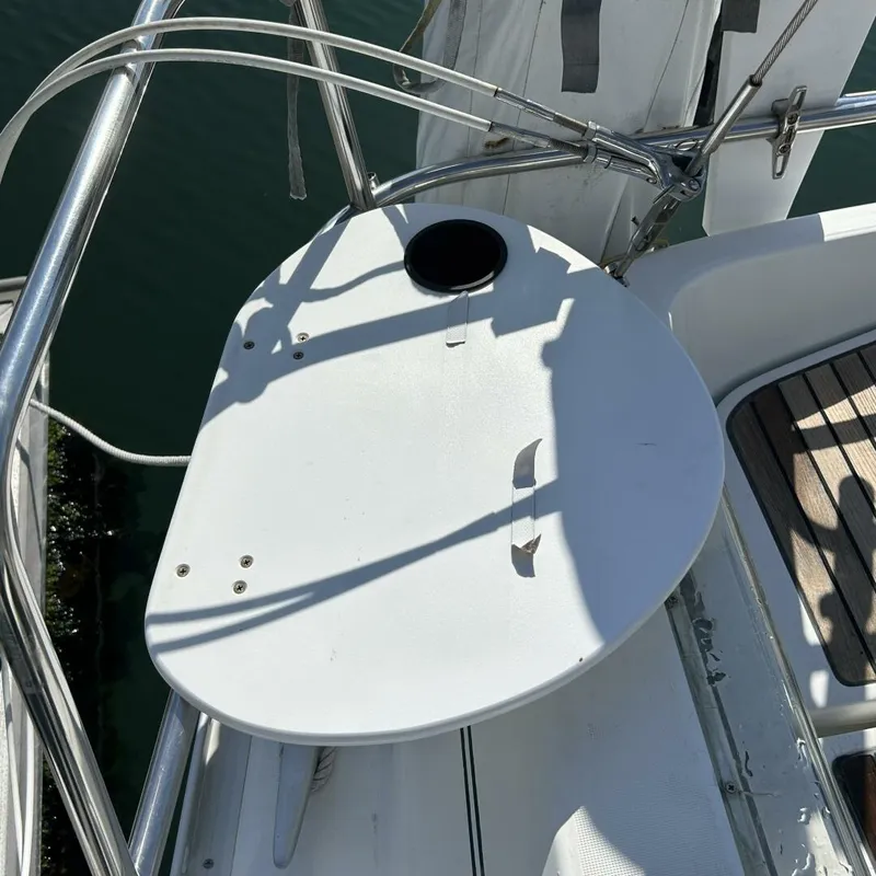 Slide: The Image of Beneteau 361 2001 - 5697527