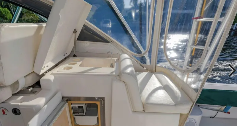 Slide: The Image of Pursuit 3800 Express 2004 - 5697429
