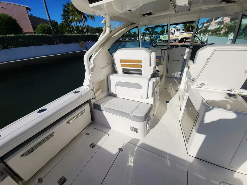 Slide: The Image of Pursuit 326 DC 2021 - 5697733