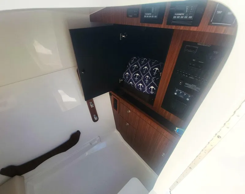 Slide: The Image of Pursuit 326 DC 2021 - 5697743