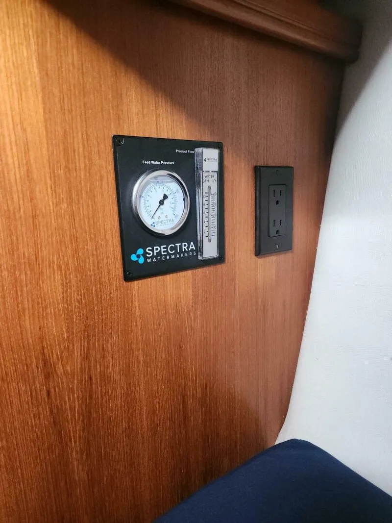 Slide: The Image of Hunter 386 2003 - 5697906