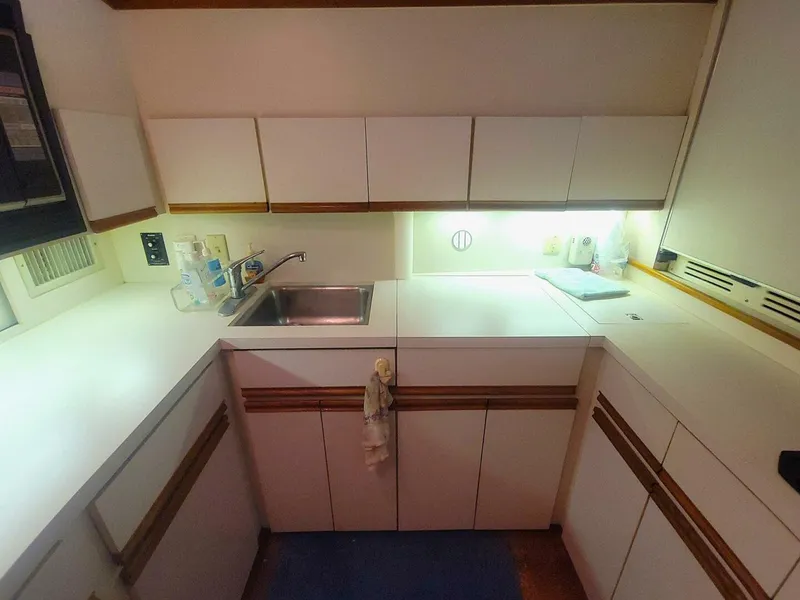 Slide: The Image of Bertram 50 Convertible 1989 - 5697926