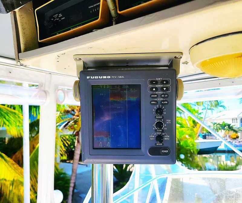 Slide: The Image of Bertram 50 Convertible 1989 - 5697952