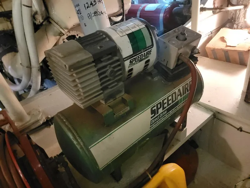 Slide: The Image of Bertram 50 Convertible 1989 - 5698007