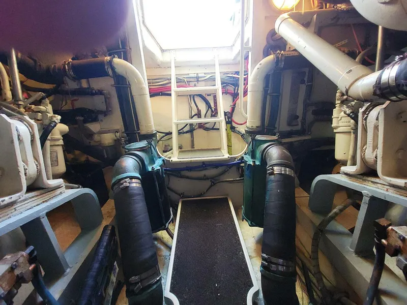 Slide: The Image of Bertram 50 Convertible 1989 - 5698017