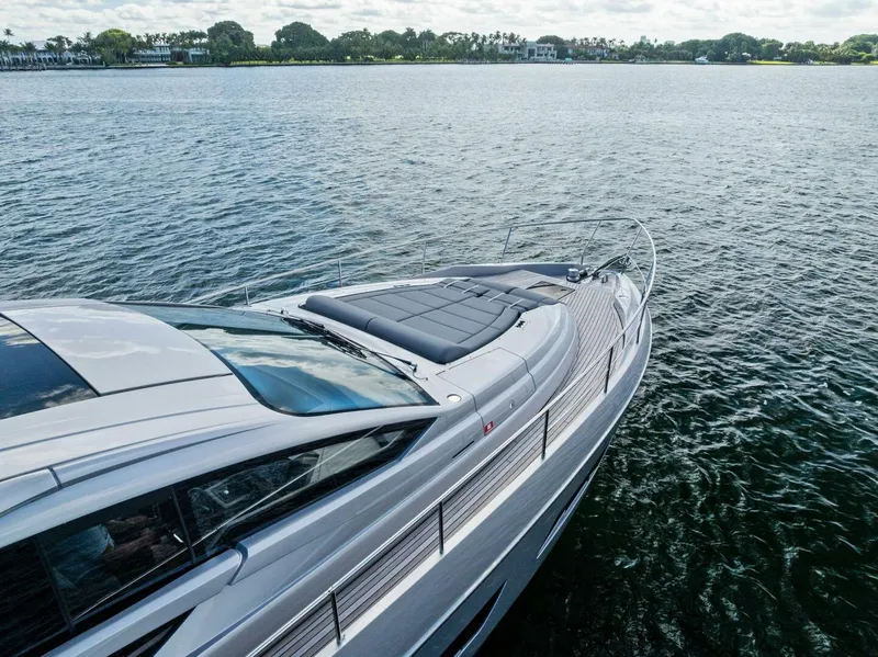 Slide: The Image of Pershing 7X 2024 - 5731276