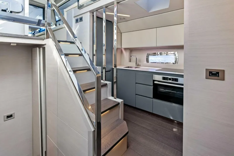 Slide: The Image of Pershing 7X 2024 - 5731312