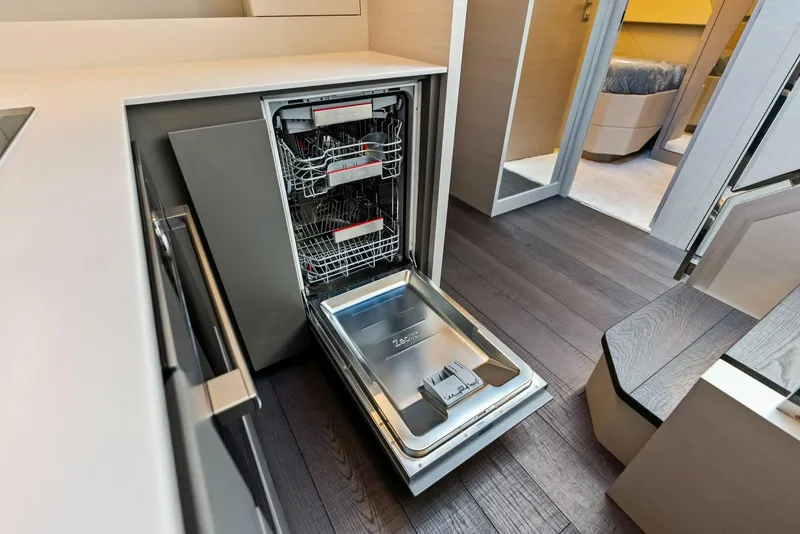 Slide: The Image of Pershing 7X 2024 - 5731317