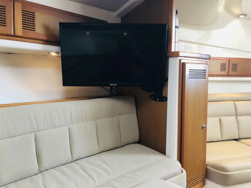 Slide: The Image of Cabo 31 Express 2000 - 5698068