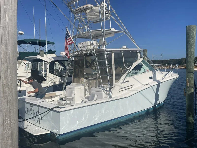 Slide: The Image of Cabo 31 Express 2000 - 5698030