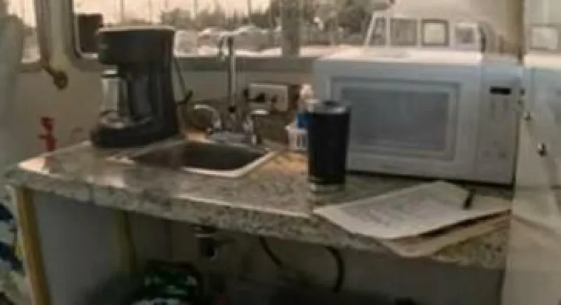 Slide: The Image of H&H Galley - 5698731