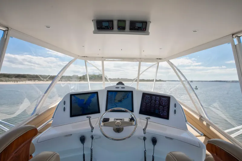 Slide: The Image of Ocean 64 Convertible 2015 - 5698764