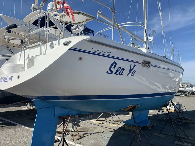 Slide: The Image of Catalina 36 mkII 2001 - 5698978