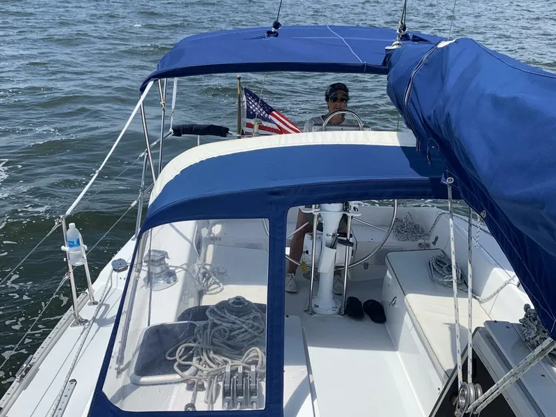 Slide: The Image of Catalina 36 mkII 2001 - 5698981