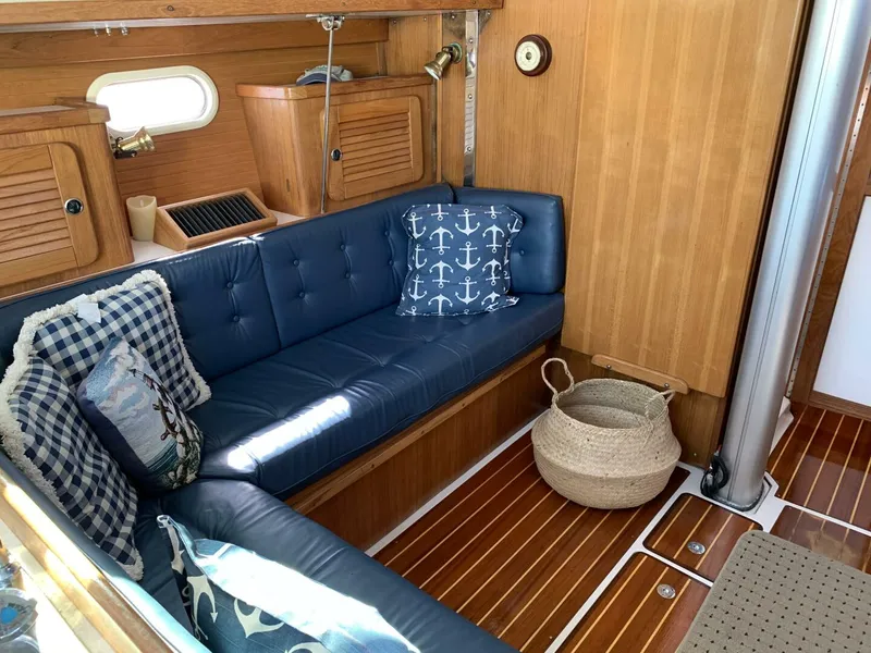 Slide: The Image of Catalina 36 mkII 2001 - 5698985