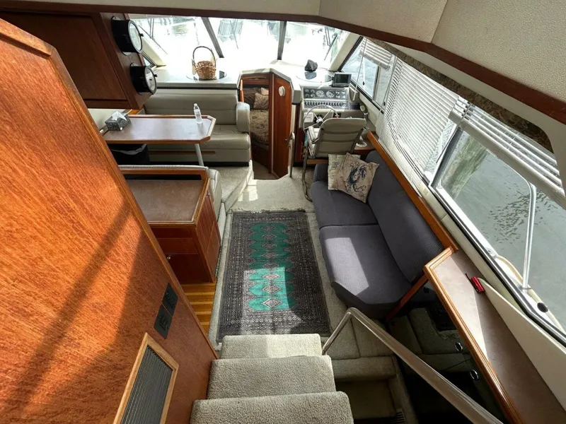 Slide: The Image of Bayliner 3587 MY 1997 - 5699283