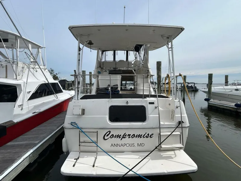 Slide: The Image of Bayliner 3587 MY 1997 - 5699266