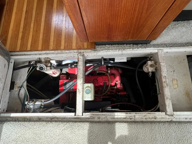 Slide: The Image of Bayliner 3587 MY 1997 - 5699302