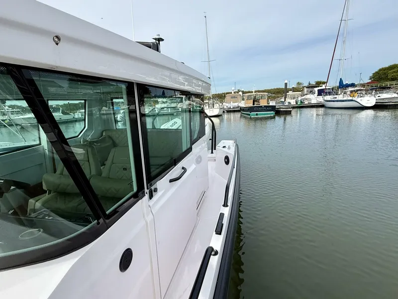 Slide: The Image of Axopar CABIN 2022 - 5699652