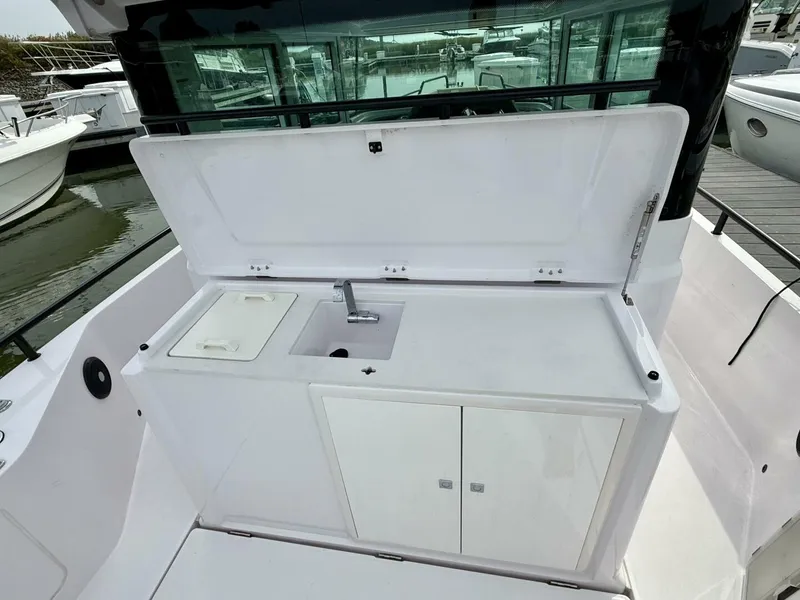 Slide: The Image of Axopar CABIN 2022 - 5699638